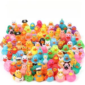Jouet en plastique personnalisé promotionnel Animal lesté course flottante jouet de bain assorti canard en caoutchouc baignoire en vrac canard véhicule grinçant - Product Image 4