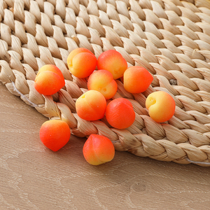 Juguete Blandito de TPR Elástico con Forma de Melocotón, Uva y Maíz, Fruta Simulada para Apretar, Antiestrés y Descompresión, Ideal para Regalo de Fiesta - Product Image 1