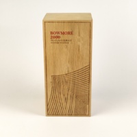 Boîte de rangement pour vin en bois de chêne naturel avec doublure en mousse, charnière en laiton, logo personnalisé pour une bouteille de whisky, emballage cadeau de fête, vente en gros
