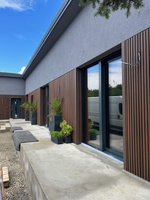 Panneau de bardage composite WPC en teck brun moderne 219*26mm, résistant à la pourriture, pour mur extérieur, balcon