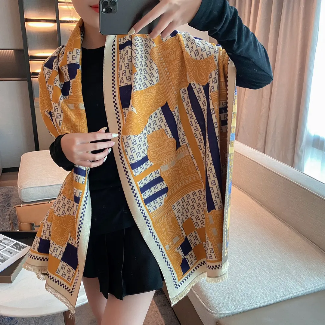 Professional Manufacture Own brand scarf ladies 2021 P alace puzzle other scarves and shawls