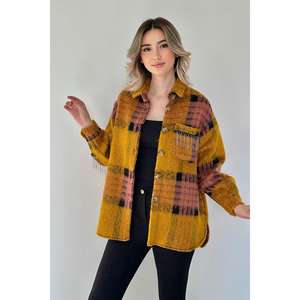 Camisa de Mujer Color Mostaza con Bolsillos y Adornos de Cadena y Pedrería, Talla XS, Estilo Formal con Solapa, de Lino y Chifón para Damas - Product Image 3