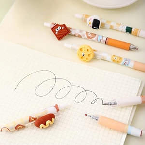 Penna Gel Umei a Forma di Biscotto Cartoon, Punta 0.5mm per Scuola e Ufficio, con Accessorio Kawaii Simulato Snack - Product Image 5