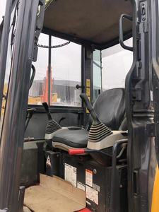 Excavatrice Komatsu Pc40MR d'occasion, modèle 2022, poids opérationnel de 4 tonnes, avec moteur, boîte de vitesses, PLC et bonnes performances - Product Image 6