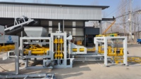 Ligne de production de machines à mouler automatiques hydrauliques pour blocs creux en béton et pavés, contrôlée par PLC QT5-15, avec une sécurité élevée