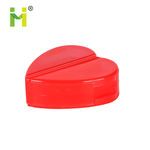 Giá rẻ giá dễ thương thiết kế nhựa hình trái tim <span class=keywords><strong>Pill</strong></span> hộp du lịch di động <span class=keywords><strong>Pill</strong></span> <span class=keywords><strong>container</strong></span> cho doanh số bán hàng - Product Image 1