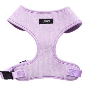 Ensemble laisse et harnais pour chien avec logo personnalisé, gilet réglable anti-traction pour animaux de compagnie avec nœud papillon et porte-sac à déjections, pour chiens de petite et moyenne taille - Product Image 4