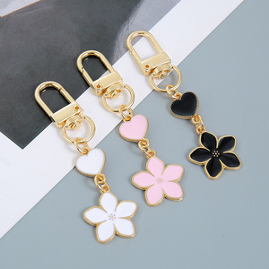 Cute Zinc Alloy Enamel Five Petal Flower Key <b>Rings</b> love Heart Flower Metal Keychain Earphone case Bag Charms Couple Keychain - Product Image 3