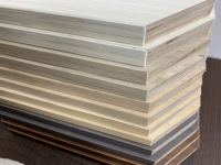 Panneaux de contreplaqué de bouleau multicouches de qualité supérieure 4x8 |   Panneau stratifié mélaminé de qualité E0, écologique, garantie 1 an, pour salon moderne