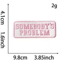 En gros, Patch Stay Feral 8 cm, petit, en tissu chenille, broderie appliquée, badge 3D, lettre Maman, thermocollant pour chapeaux, casquettes, maillots de sport