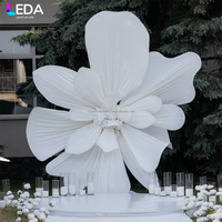 Décorations d'événements en plein air LEDA, rideau en métal blanc, toile de fond géante en métal, support de toile de fond en forme de fleur pour mariage