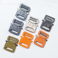 Boucle de ceinture tactique robuste réglable sans couture avec logo personnalisé, couleur personnalisée, boucle à dégagement rapide de 27 mm, boucle de sac en cuir