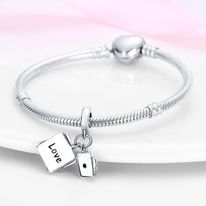 Breloques pendentifs style tourisme, avion, bagage, appareil photo, en cuivre plaqué argent, pour bracelets DIY, directement <span class=keywords><strong>de</strong></span> l'usine <span class=keywords><strong>de</strong></span> bijoux - Product Image 5