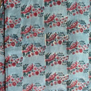 Tela Ligera de Algodón Peinado Puro, Estampada a Mano, con Diseño Floral Azul Buti, Estilo Boho, Textil Indio Hecho a Mano para Prendas - Product Image 2