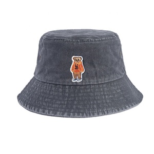 Sombrero de pescador lavado a la moda con lindo oso de peluche en sudadera naranja para pesca Casual Travel Uso diario - Product Image 5