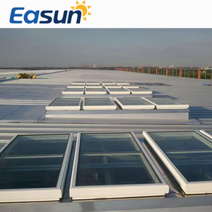 Puits de lumière coulissant électrique automatique moderne pour l'éclairage naturel et la ventilation des toits en pente ou inclinés, conception en verre et alliage d'aluminium - Product Image 4