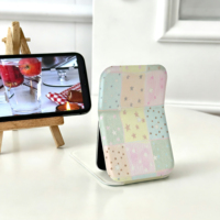 Miroir de maquillage de voyage miniature adorable avec un design rose tendance, miroir pliable, outil de beauté décoratif charmant pour fille