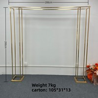 Nouveau modèle chinois d'éléments décoratifs en fer forgé pour mariage : étagère carrée, panneau directionnel, cadre en fer, toile de fond de scène pour zone d'accueil, décoratif géométrique