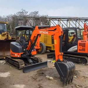 Mini-excavatrice d'occasion Hitachi ZX30, très demandée, avec 3 moteurs d'origine, excellent état et prix abordable - Product Image 2