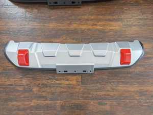 Protection de pare-chocs avant en matériau ABS Offre Spéciale pour pièces de carrosserie de couverture de Protection de pare-chocs Dmax 2020 up - Product Image 2