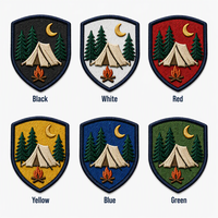 Écusson brodé 3D personnalisé, motif camping en plein air, sapin et feu de camp, pour veste et sac à dos, vente en gros