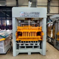 Ligne de production de blocs de béton QT8-15 pour blocs creux, bordures et pavés