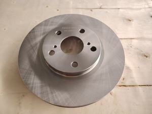 Discos de Freno Delantero 43512-06170 43512-33150 43512-06200 para <span class=keywords><strong>Toyota</strong></span> Camry 2017 Rav4 V 2018 VENZA No hay <span class=keywords><strong>opiniones</strong></span> aún - Product Image 4