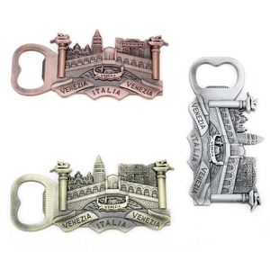 Abridor de botellas de <span class=keywords><strong>cerveza</strong></span> de aleación de Zinc multifuncional pegatina de refrigerador de metal de construcción de Venecia italiano personalizado con tema cruzado - Product Image 5