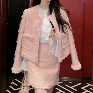 Neuankömmlinge hochwertige Frauen Hot Fashion Pink Fluff Rock und Jacke Anzug zweiteilig