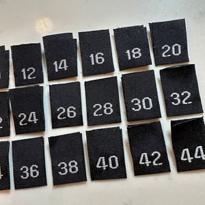 Étiquettes personnalisées pour vêtements, étiquettes tissées douces, étiquettes de mode pour vêtements et textiles, étiquettes de col pour vêtements, étiquettes en tissu imprimées sur mesure - Product Image 4