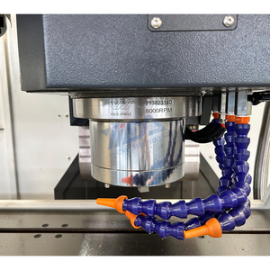 Prezzo di fabbrica Mini <span class=keywords><strong>centro</strong></span> di lavorazione verticale XH7136 Mini fresatrice CNC 5 assi <span class=keywords><strong>centro</strong></span> di lavorazione - Product Image 4
