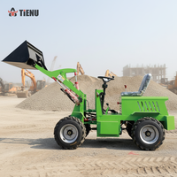 Caricatore Elettrico Telescopico ad Alta Efficienza per Fattoria 650 kg 700 kg con Benna, Pala Gommata Elettrica Frontale in Vendita