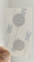 Étiquettes électroniques NFC 213/215 RFID personnalisées pour pneus, autocollants étanches 13,56 MHz, mini-étiquettes en PET en rouleau pour contrôle d'accès ISO hôtelier