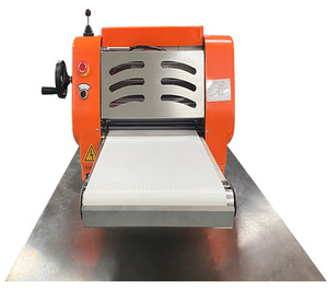 Laminadora <span class=keywords><strong>de</strong></span> Masa <span class=keywords><strong>de</strong></span> Escritorio Mini, Ancho <span class=keywords><strong>de</strong></span> Banda <span class=keywords><strong>de</strong></span> 630 mm, Plegable, Comercial, para Prensar y Doblar Masa, <span class=keywords><strong>Hojaldre</strong></span>, Croissants, Pizza, Mille-feuille - Product Image 2