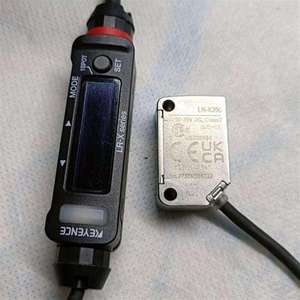 Capteur laser CMOS BGS Mt-KEYENCE LR-X100C, portée 0-100 mm, PNP NO+NC, M5 SUS316L, M8-4pin, IP67, 1 ms, répétabilité 0,3 mm - Product Image 5