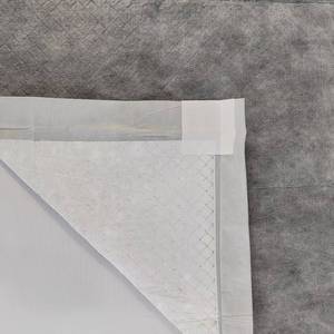 แผ่นรองซับฉี่สัตว์เลี้ยง OEM Super Absorbent Eco Friendly ขนาด S M L XL ผลิตจากคาร์บอน ขนาด 60*90 ซม. แผ่นฝึกขับถ่ายสำหรับ<span class=keywords><strong>ลูก</strong></span>สุนัข 6 ชั้น แบบใช้แล้วทิ้ง สำหรับสุนัข - Product Image 4