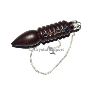 Péndulos de madera Isis con chakras, el más vendido en línea - Product Image 1