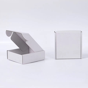 <span class=keywords><strong>Cajas</strong></span> <span class=keywords><strong>de</strong></span> Embalaje <span class=keywords><strong>de</strong></span> Cartón Corrugado Laminado Brillante Personalizadas, Ecológicas y Reciclables, Adecuadas para Ropa - Product Image 6