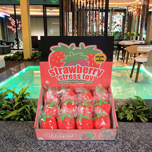 TPR Rubber <b>Squishy</b> Strawberry-shaped Decompression Toy for 5 to 7 Years Unisex Stress Relief Squeeze Ball - Product Image 3