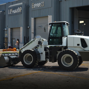 5 Ton penyembur roda lengan teleskopik, mesin Perkins sistem hidrolik canggih untuk penggunaan di rumah - Product Image 4