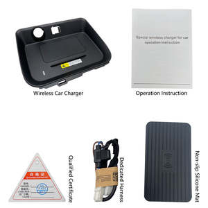 Cargador Inalámbrico para Toyota RAV4 (Quinta Generación, Volante a la Izquierda) / Wildlander - Compatible con Modelos 2020-2022 - Product Image 2