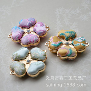 Four Leaf Clover Pendant Zinc Alloy <b>Charms</b> Flower Shape Keychain <b>Bag</b> <b>Charm</b> Necklace Accessory Gift Spring 2026 - Product Image 3