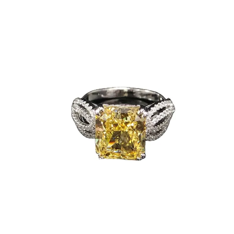 OEM Trendy 18k oro massiccio diamante fede nuziale oro Cubic Zirconia coppia fidanzamento fede nuziale 4ct diamante