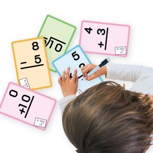 Cartes d'apprentissage pour la maternelle : Outils de calcul des nombres, jeux mathématiques précoces, cartes flash d'addition et de soustraction pour enfants - Product Image 2