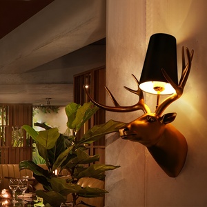 Applique murale moderne minimaliste en résine, motif ange <span class=keywords><strong>soufflant</strong></span> un corne, avec support E14 LED et verre cristal, pour décoration de chambre à coucher - Product Image 2