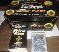 Kartu Remi PVC Nap Poker Tahan Air Warna Merah & Hitam Kemasan Kotak Tunggal dengan Kotak Plastik Menerima Pesanan Khusus Seri Nap