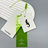 Étiquettes en caoutchouc souple semi-transparentes LOGO personnalisables dans la tendance, adaptées à la production de vêtements, d'étiquettes et de marques.