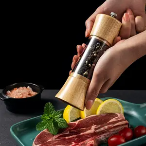 Ensemble Premium de 4 moulins à épices en bois de 6 pouces, moulin à sel en bois pour sel et poivre, avec plateau et cuillère - Product Image 5