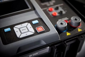 Metrel MI 3325 Probador de tableros de distribución multiservicio, con funciones de multitest, secuencia, gráfico, ayuda en línea y comprobación de alimentación de red/PE, para usuarios - Product Image 6