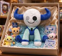 Peluche personnalisée de créature de dessin animé, douce, blanche et bleue, avec cornes, pour la décoration de la maison, OEM ODM, peluche personnalisée
